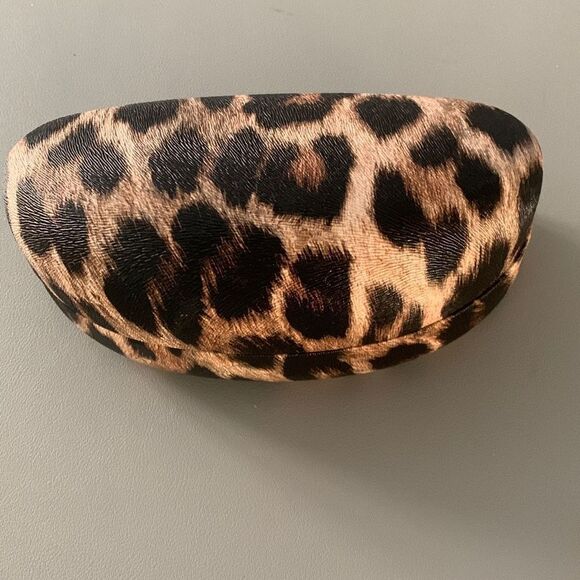 Joan Rivers Sunglass Case - Picture 2 of 2